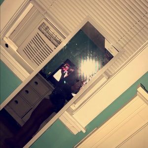 Meet your Posher, Alicia